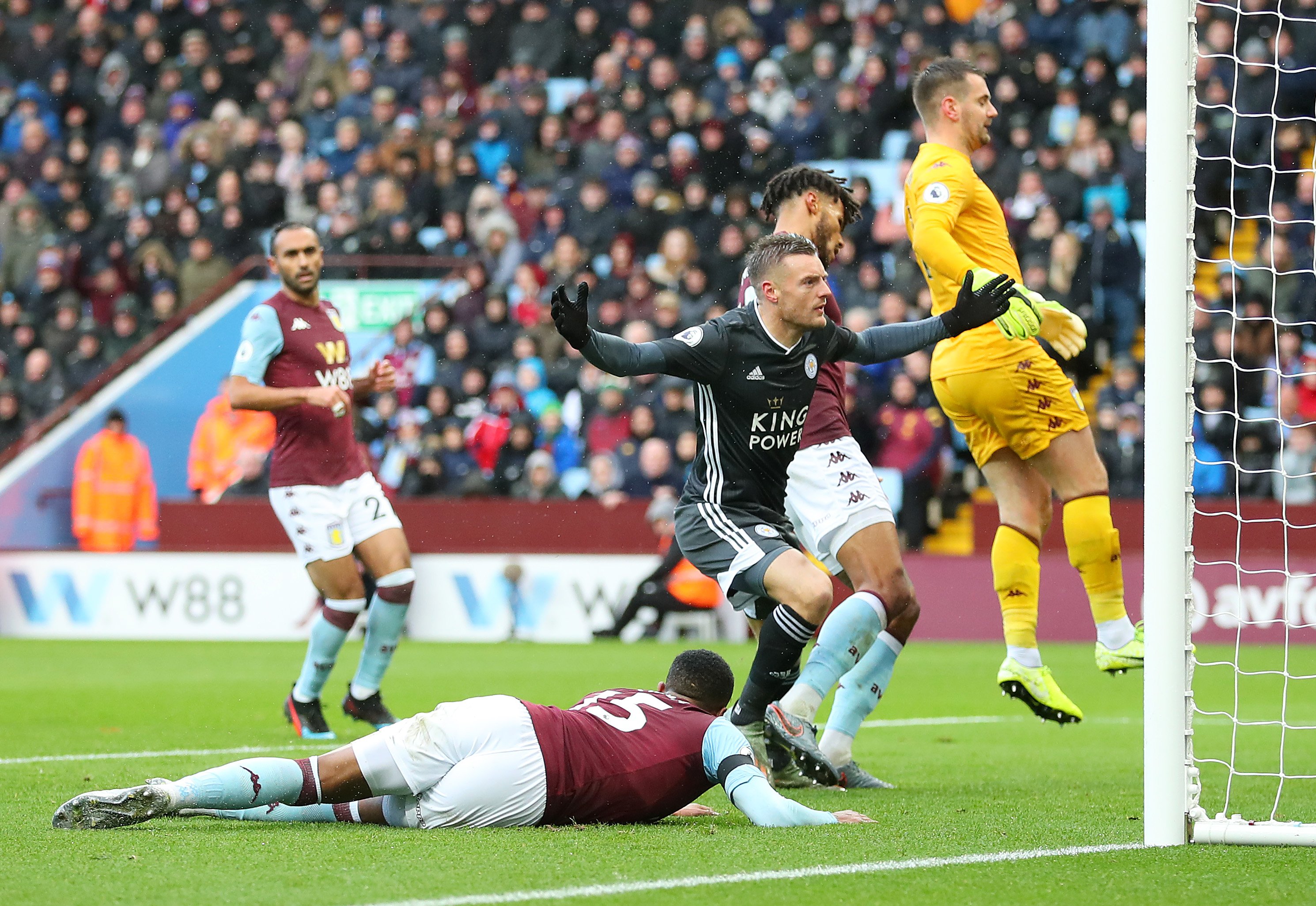 训与资格审 训与资格审